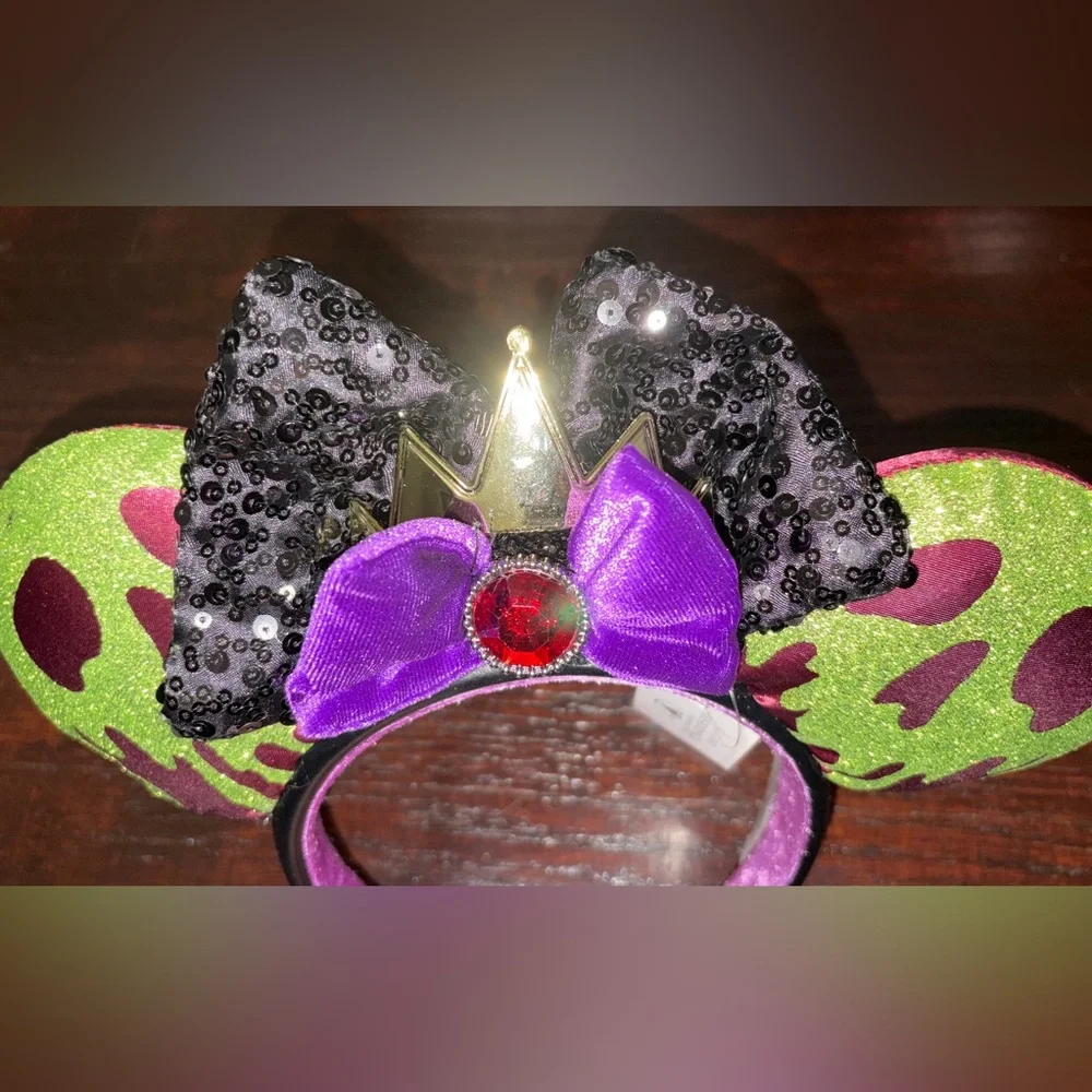Disney Villain Snow White Minnie Mouse Headband - Picture 4 of 5